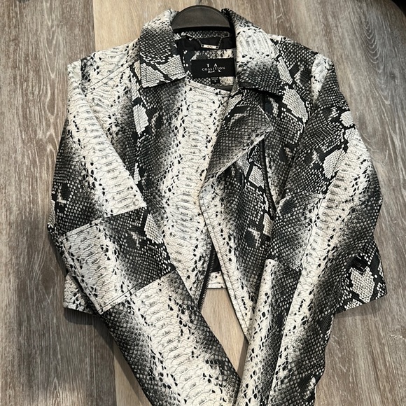 Snakeskin Leather Jacket good condition - Picture 1 of 1